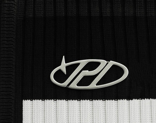 Chic Stand-Collar Half-Zip Knitted Pullover